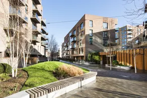 Stunning 1BR with Balcony in Zone 1! - Image 3
