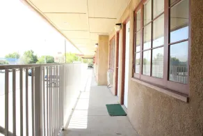 Laura Lodge - Image 2