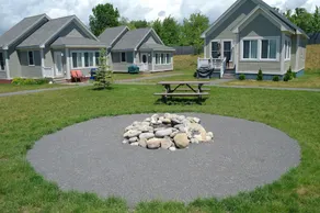 Cottage retreat in \"The County\" near wineries and sandy beaches! - Image 3