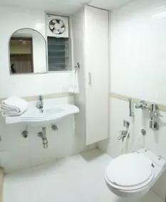 Seven Serviced Apartments - Image 4