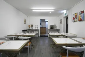 OYO Greenleafe Hotel - Image 5
