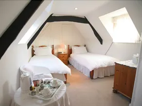 Cross Keys Cottage - Guest house - Image 2
