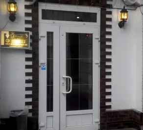 Kreshchatyk Guesthouse - Image 4