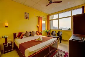 Hotel Himalayan View - Image 2