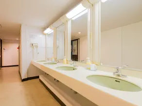 Kobe Student Youth Center - Image 2