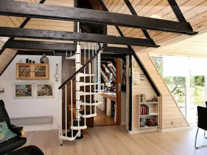 Beautiful Holiday Home in Ålbæk Near Sea - Image 2