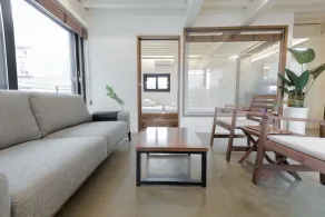 Sio Hostel L-Suite - Image 5