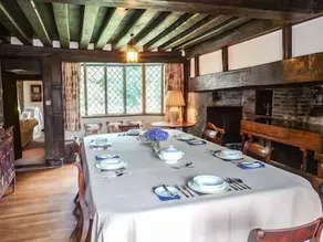 Tudor Wing - Image 5