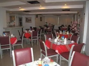 HI Far East Inn - Image 2