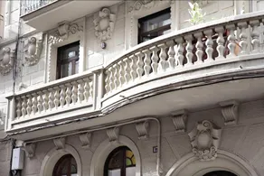 Habitat Apartments Pl. España Balconies - Image 3