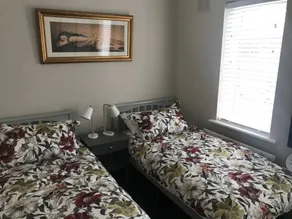 2 Bedroom City Centre House - Image 4