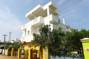 OYO 9261 Sholinganallur - Image 4