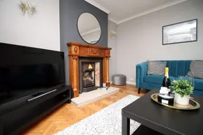 Becky's Bungalow by Tŷ SA - NEW Sleeps 8 - Image 4