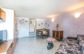 Amazing Home in Vrsar With Wifi and 1 Bedrooms - Image 2