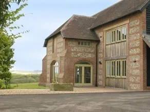 Lodge Farmhouse Bed & Breakfast - Image 4