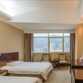 Yijing Hotel - Image 4