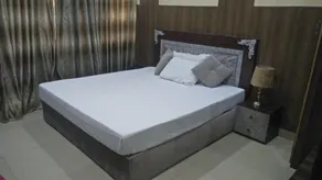 Helen Suites Hotel - Image 4