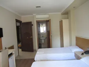 OZGUR HOTEL - Image 5