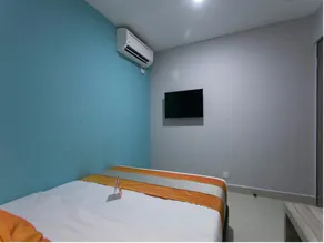OYO 270 Home Stay Link Inn - Image 4