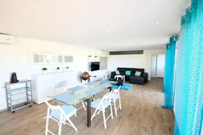Casa con terrazza, piscina e barbecue | Vista sul giardino - Image 5