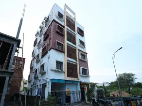 Fanindra Guest House By OYO Rooms - Image 3