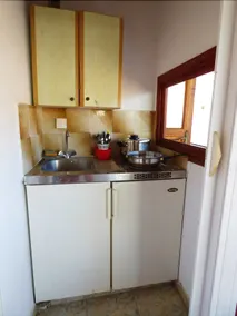 Amazing seaview studio close to the beach - Image 5