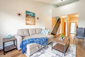 1BR Loft Near DT Cambridge - Trails Parks - Image 4