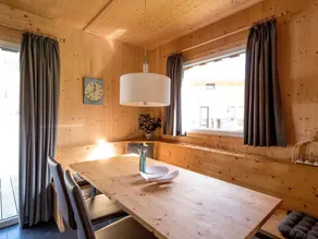 Luxurious Chalet Near Ski Area in Murau - Image 2