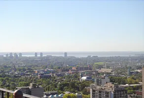 Delightful Dowtown Concordia Residence - Image 3