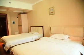 Yinjia Apartment Hostel - Image 5