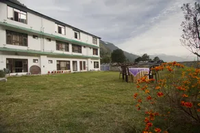 Hotel Him Shakti by OYO Rooms - Image 3