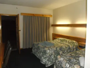 Cooma Country Club Motor Inn - Image 3