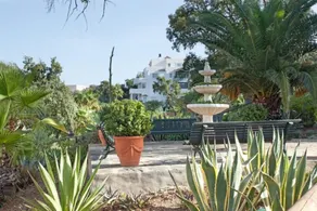 Las Jacarandas, Marbella - R9989 - Image 5
