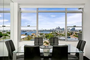 Modern Two Bedroom Apartment with Views - HARIS - Image 4