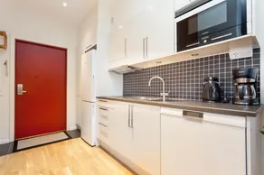 Aparthotel ApartDirect Solna - Image 2