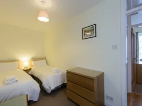 Swifts Cottage - Image 3