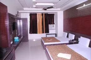 Hotel Moon Star - Image 2