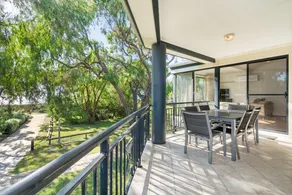 Absolute Beachfront - Image 5