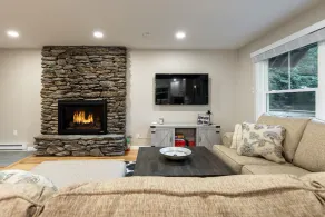Double Dipper - Upper Unit by Killington Vacation Rentals - Image 5