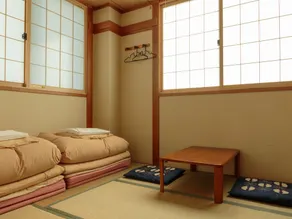 J-Hoppers Kyoto Guesthouse - Image 3
