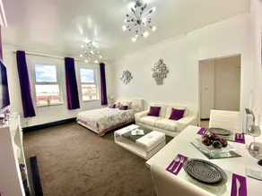 Phoenix Executive Apartments - Image 5