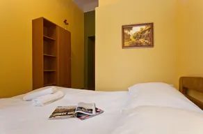 Enigma Hostel & Apartments - Image 5