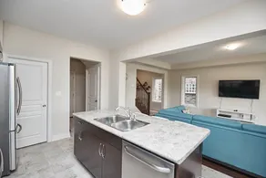 Thundering Waters Luxury Retreat - Image 3