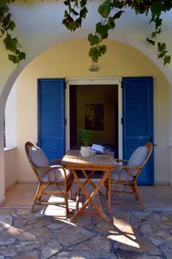 Kentra Apartment a Lovely Space Only 150m From the Beach - Image 4