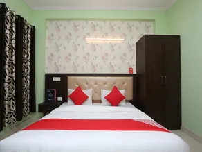Chirag House By OYO Rooms - Image 2
