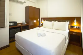 Tropicana Beach & Spa - Image 4