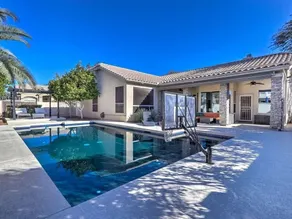 Luxury North Scottsdale Home With Pool - Image 3