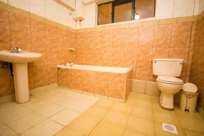 New Zonic Hotel - Image 5