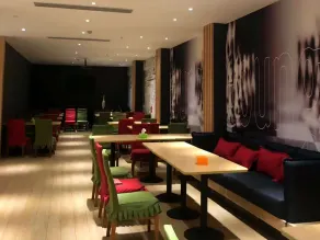 ibis Wuhan Hankou Hotel - Image 2