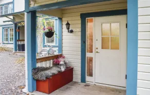 Stunning Home in Nacka Strand With 3 Bedrooms and Wifi - Image 4